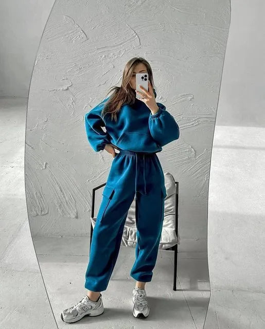Women's Hoodie & Pants Two-Piece Set – Streetwear Sweatsuit S-XL